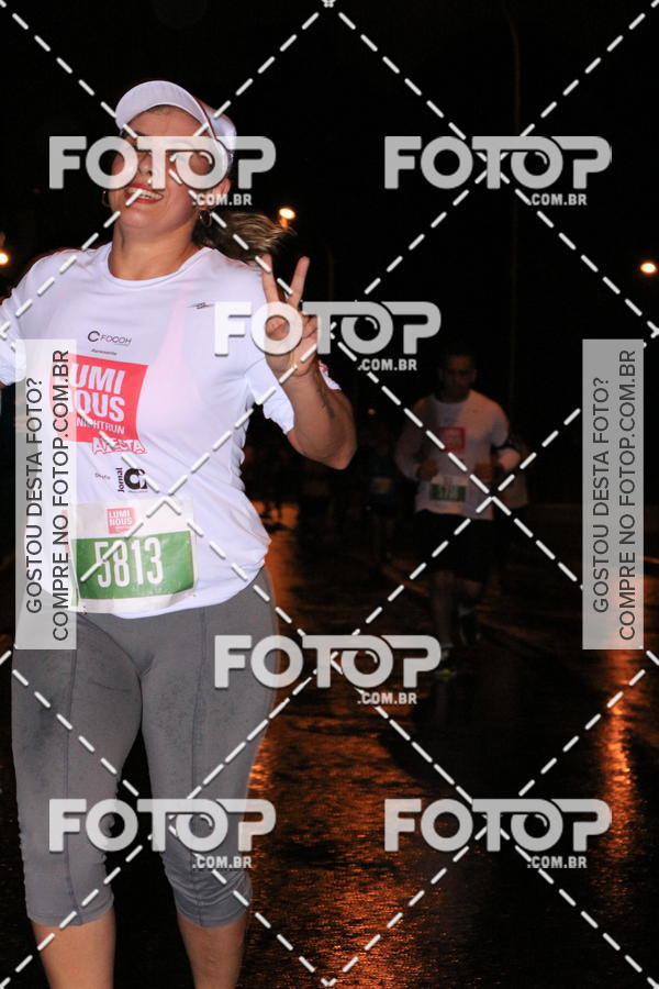 Buy your photos of the eventLuminous Run on Fotop