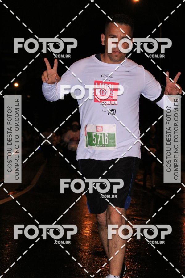 Buy your photos of the eventLuminous Run on Fotop