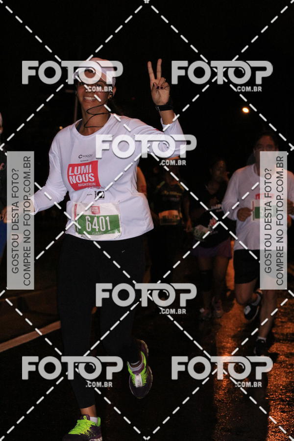 Buy your photos of the eventLuminous Run on Fotop