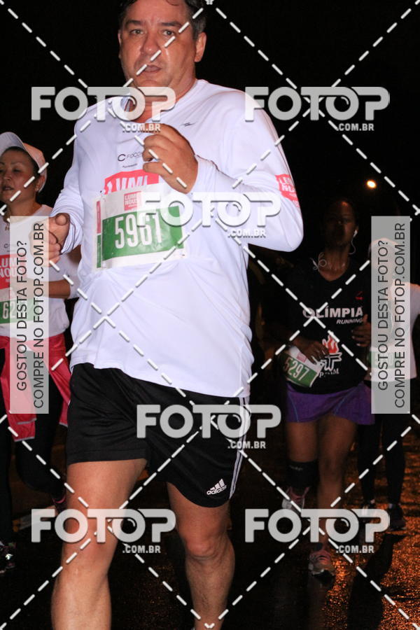 Buy your photos of the eventLuminous Run on Fotop