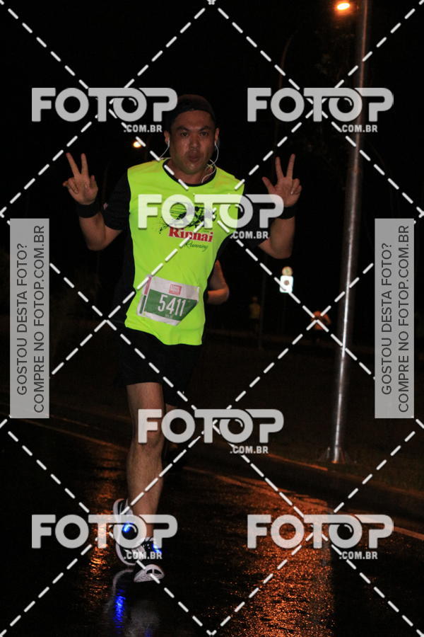 Buy your photos of the eventLuminous Run on Fotop