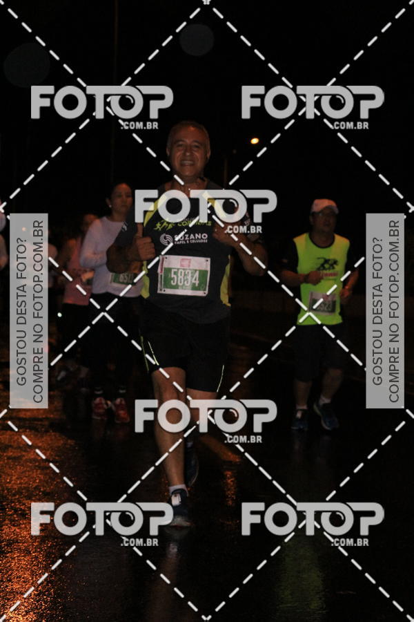 Buy your photos of the eventLuminous Run on Fotop