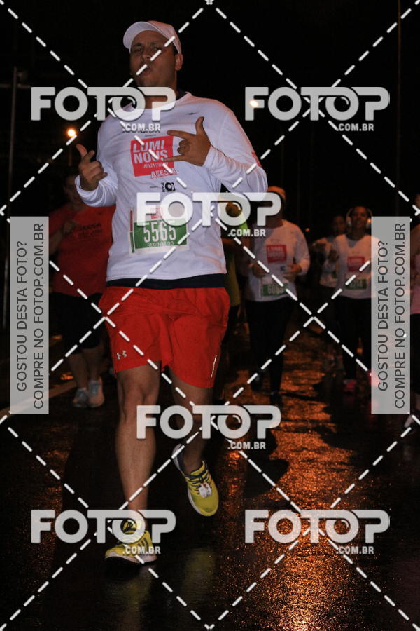 Buy your photos of the eventLuminous Run on Fotop