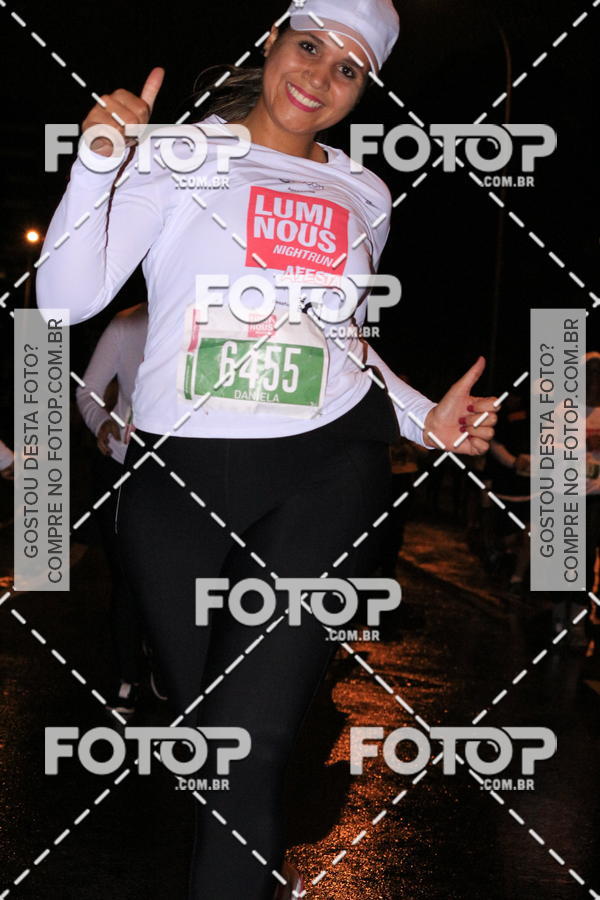Buy your photos of the eventLuminous Run on Fotop