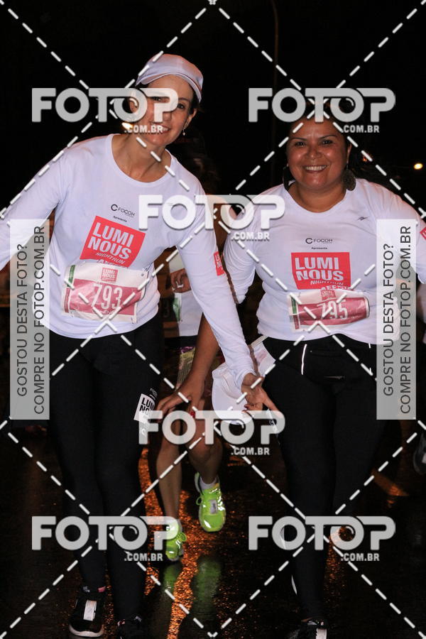 Buy your photos of the eventLuminous Run on Fotop