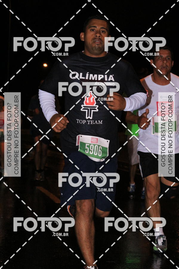 Buy your photos of the eventLuminous Run on Fotop