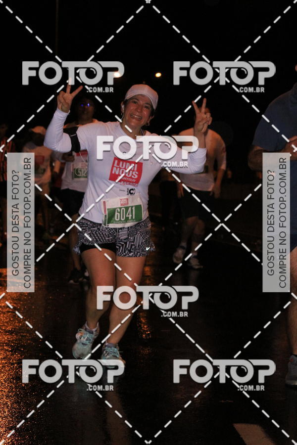 Buy your photos of the eventLuminous Run on Fotop