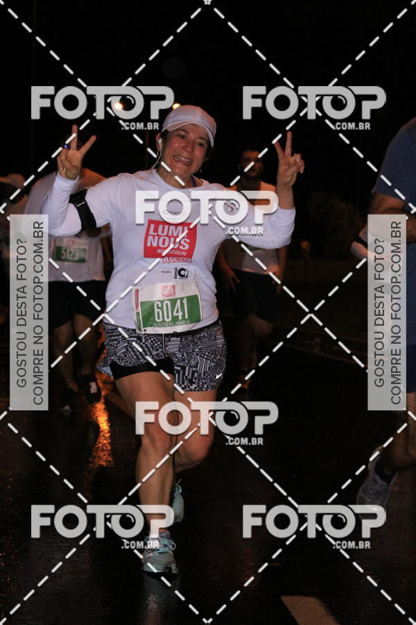 Buy your photos of the eventLuminous Run on Fotop