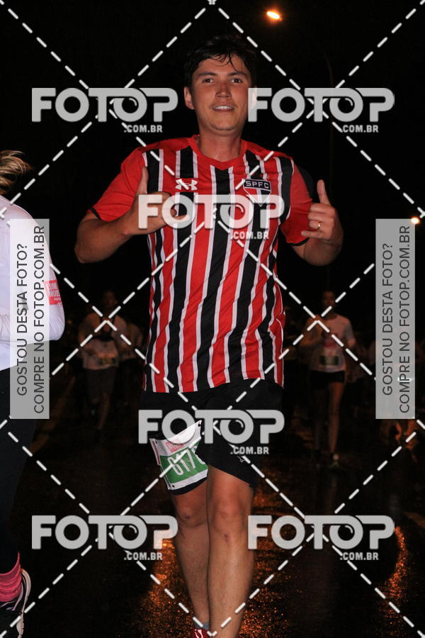 Buy your photos of the eventLuminous Run on Fotop