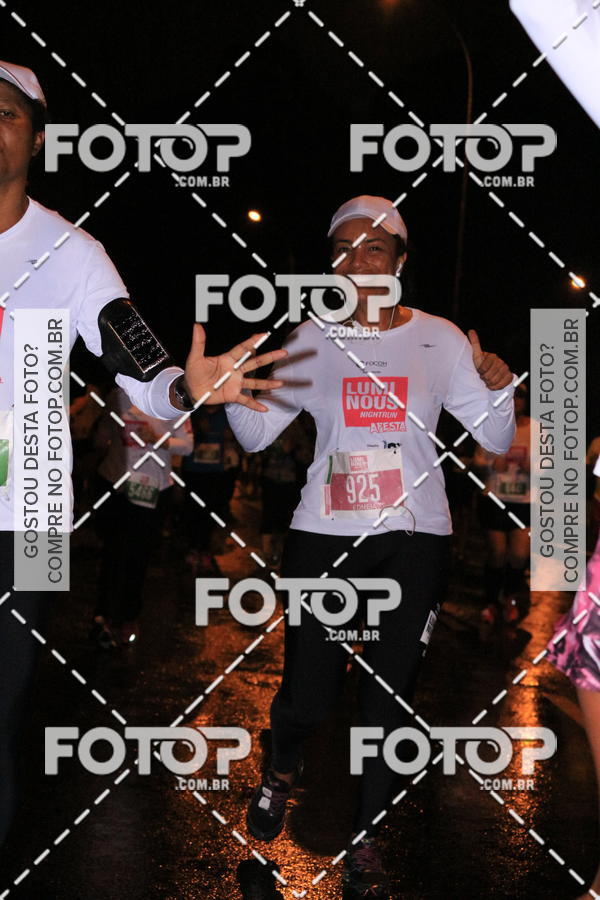 Buy your photos of the eventLuminous Run on Fotop