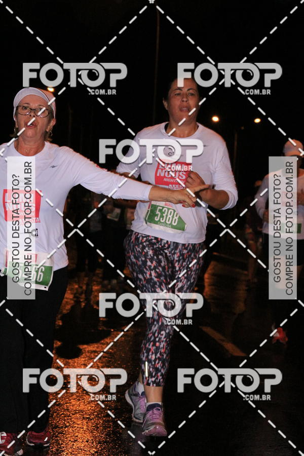 Buy your photos of the eventLuminous Run on Fotop