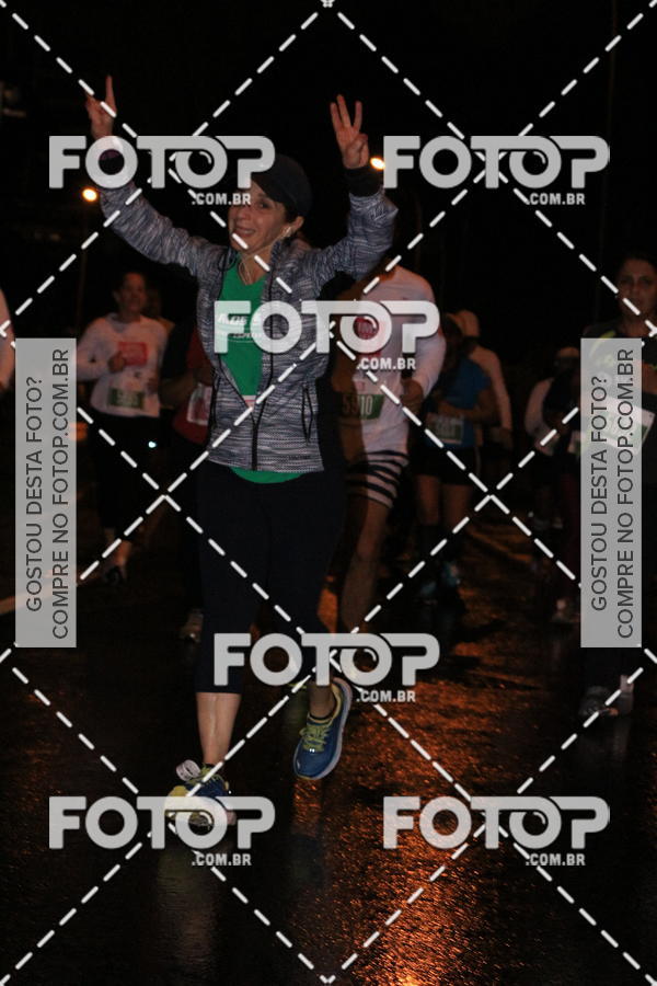Buy your photos of the eventLuminous Run on Fotop