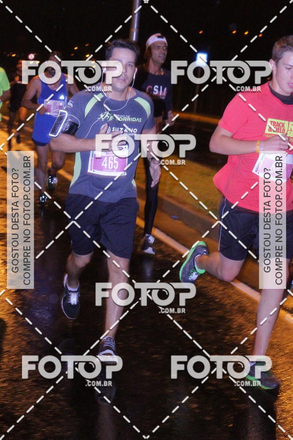 Buy your photos of the eventLuminous Run on Fotop