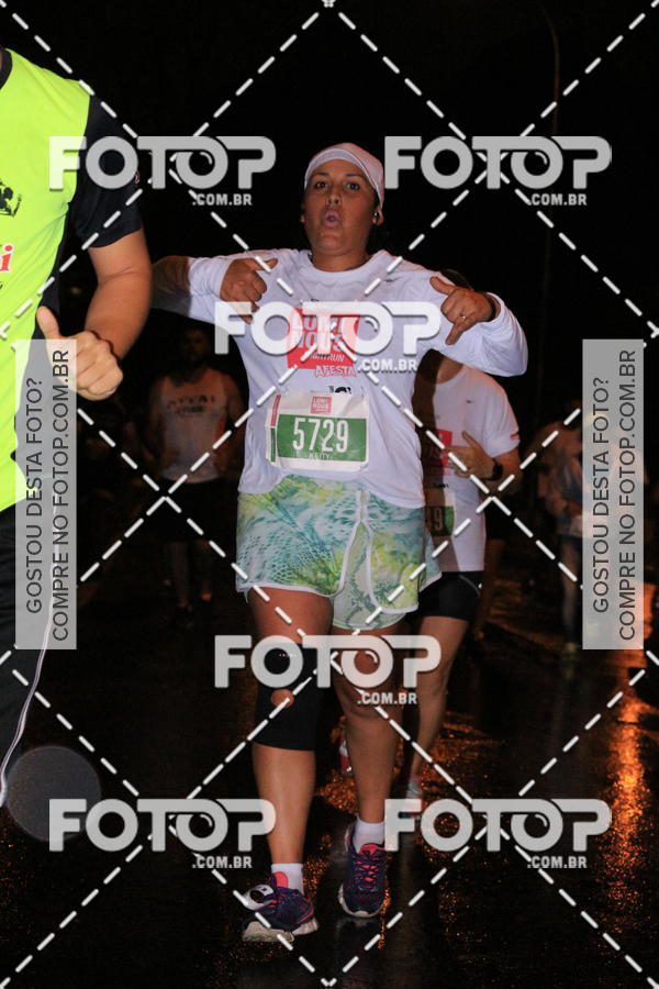 Buy your photos of the eventLuminous Run on Fotop