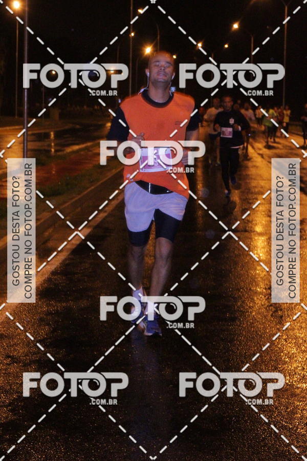 Buy your photos of the eventLuminous Run on Fotop