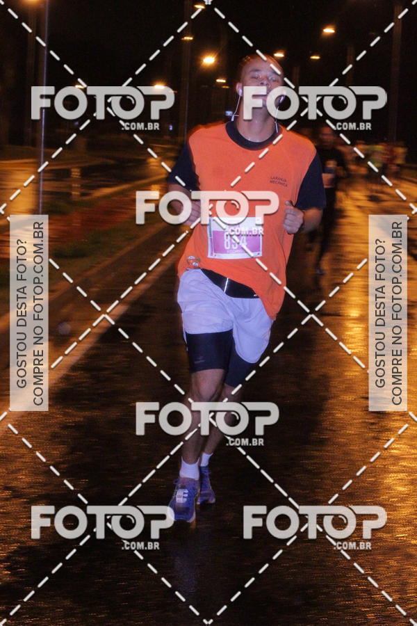 Buy your photos of the eventLuminous Run on Fotop
