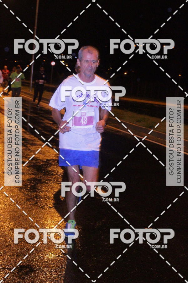Buy your photos of the eventLuminous Run on Fotop