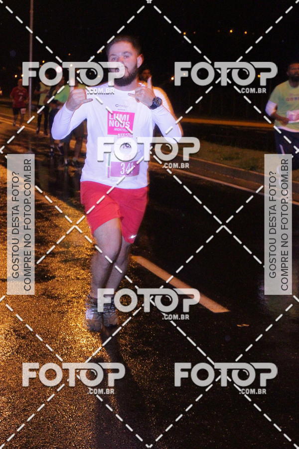 Buy your photos of the eventLuminous Run on Fotop
