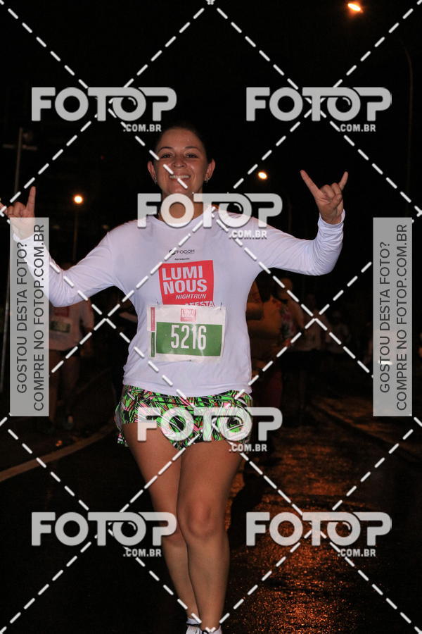 Buy your photos of the eventLuminous Run on Fotop