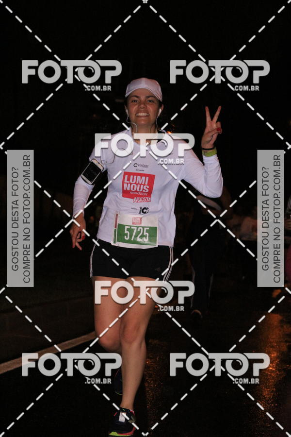 Buy your photos of the eventLuminous Run on Fotop
