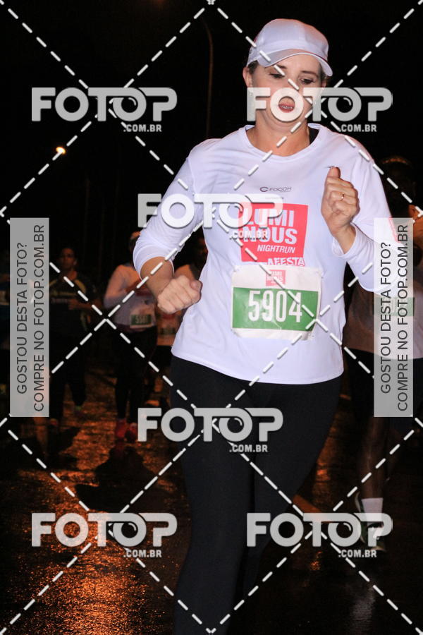 Buy your photos of the eventLuminous Run on Fotop