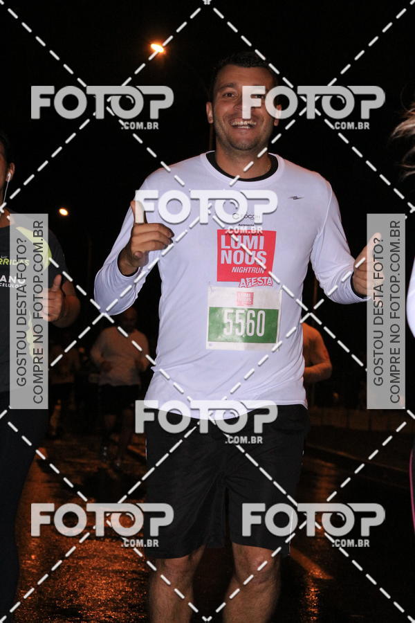Buy your photos of the eventLuminous Run on Fotop