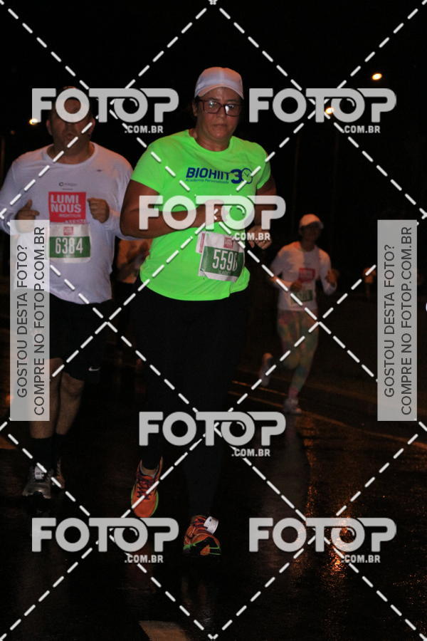 Buy your photos of the eventLuminous Run on Fotop