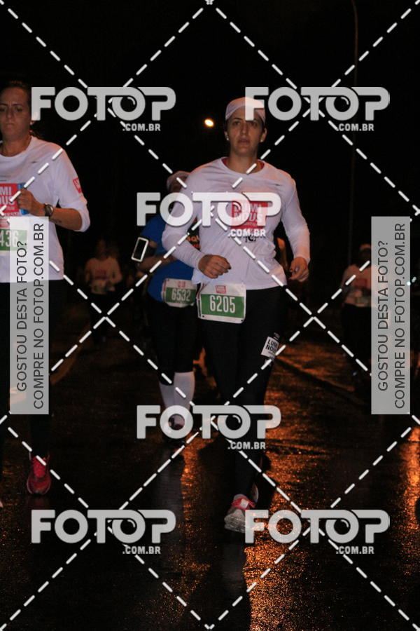 Buy your photos of the eventLuminous Run on Fotop