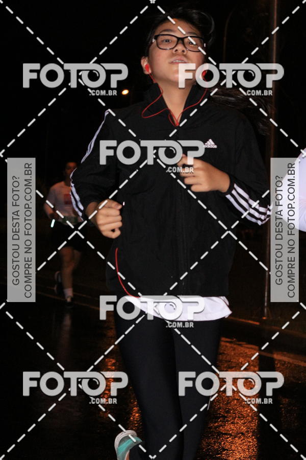 Buy your photos of the eventLuminous Run on Fotop