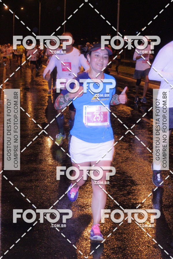 Buy your photos of the eventLuminous Run on Fotop
