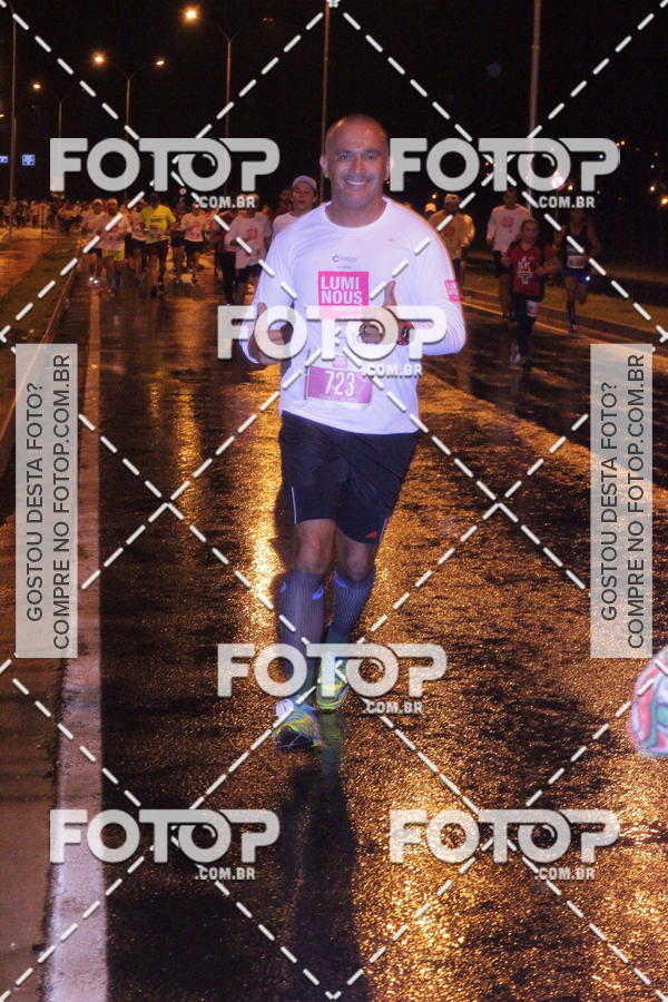 Buy your photos of the eventLuminous Run on Fotop