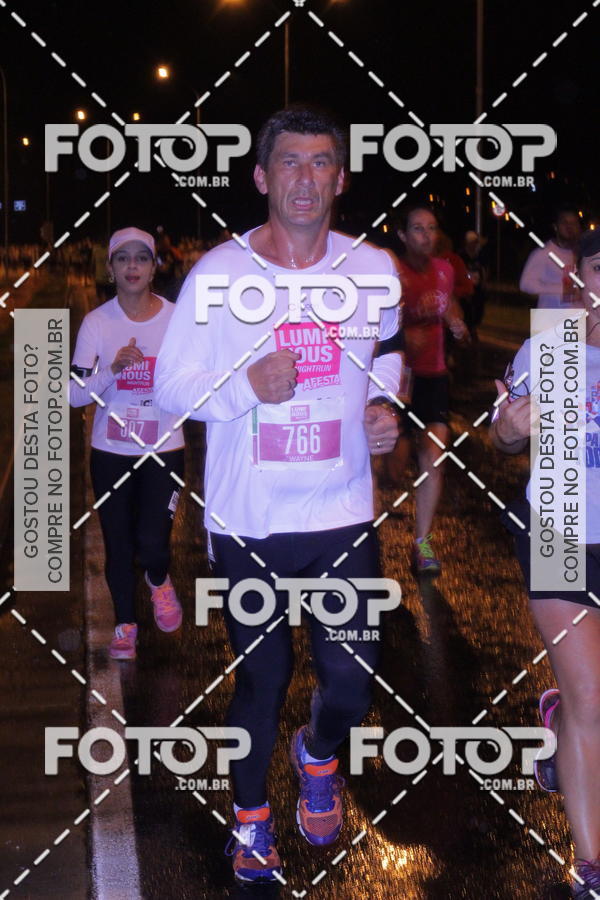 Buy your photos of the eventLuminous Run on Fotop
