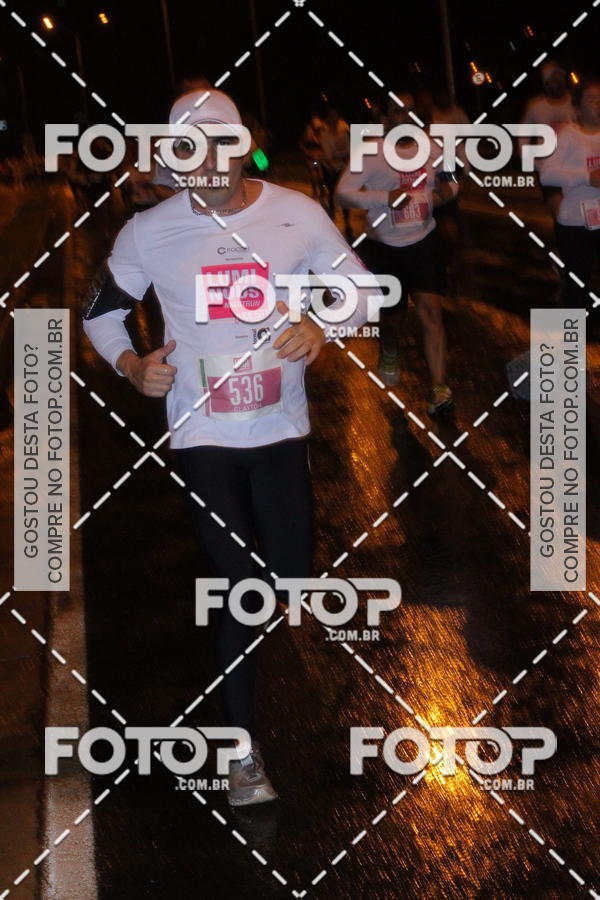 Buy your photos of the eventLuminous Run on Fotop