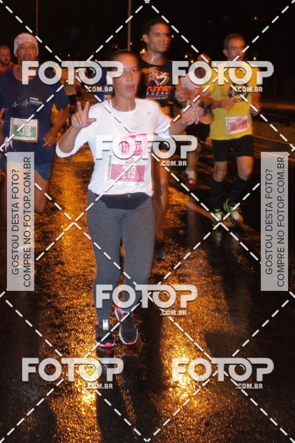 Buy your photos of the eventLuminous Run on Fotop