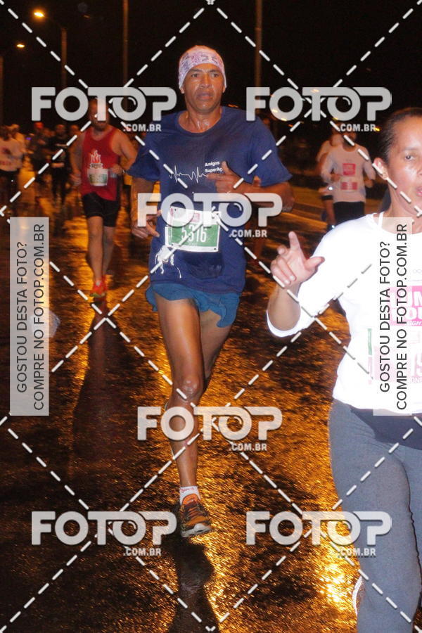 Buy your photos of the eventLuminous Run on Fotop