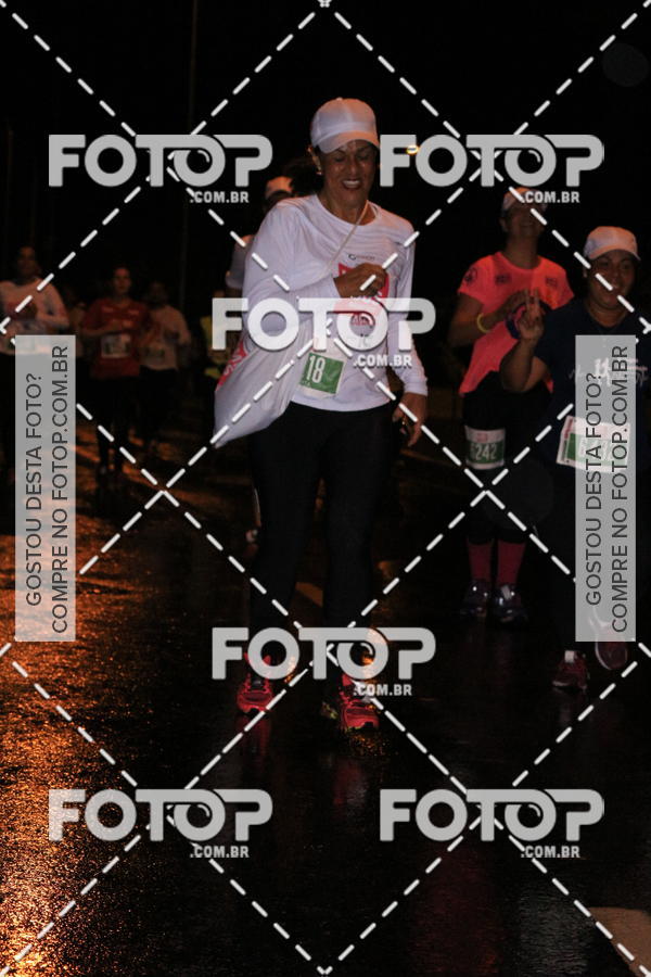 Buy your photos of the eventLuminous Run on Fotop