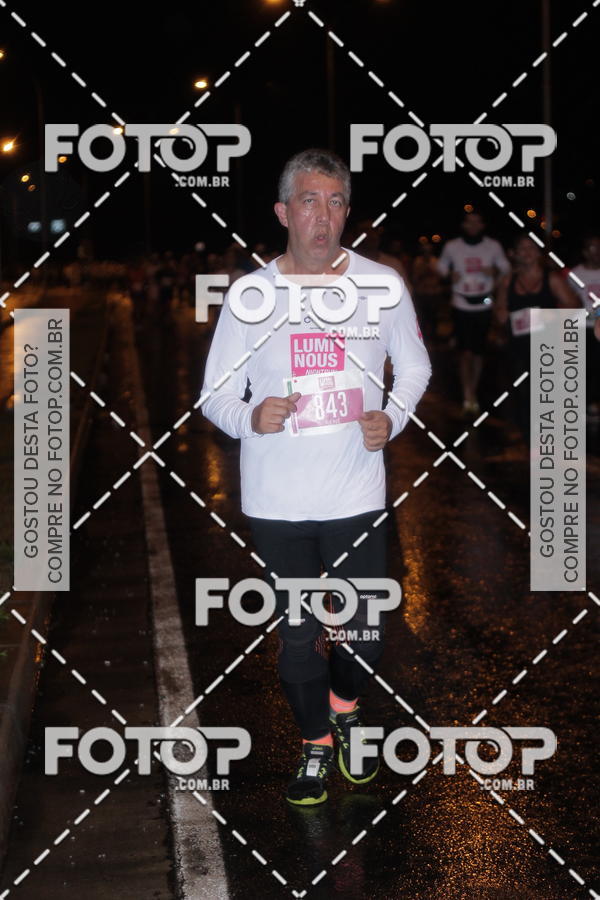 Buy your photos of the eventLuminous Run on Fotop