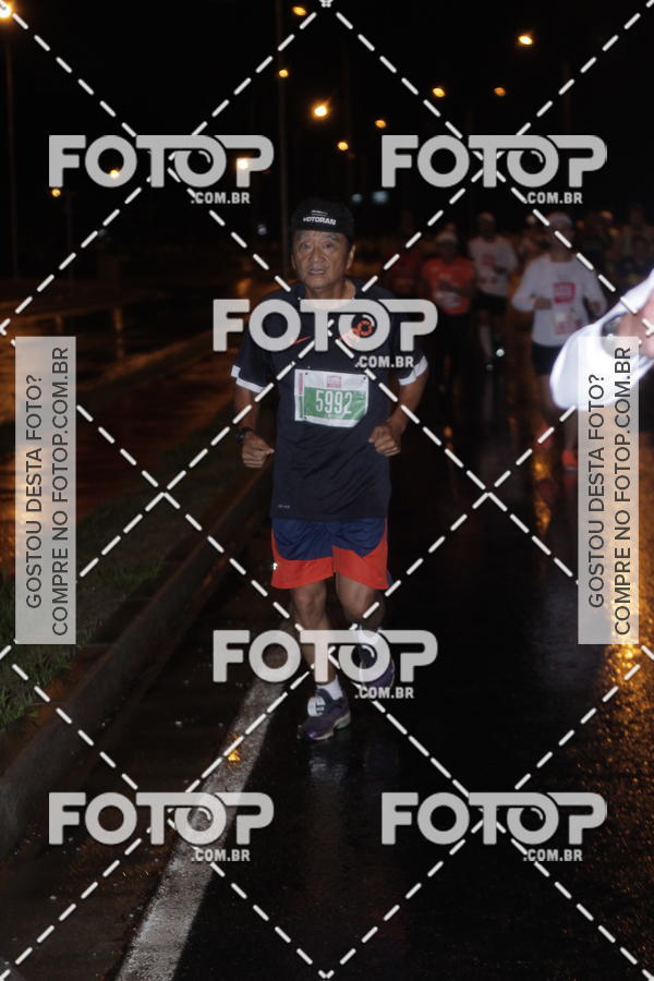 Buy your photos of the eventLuminous Run on Fotop