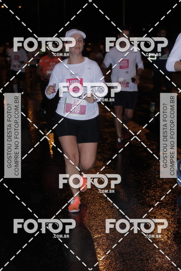 Buy your photos of the eventLuminous Run on Fotop