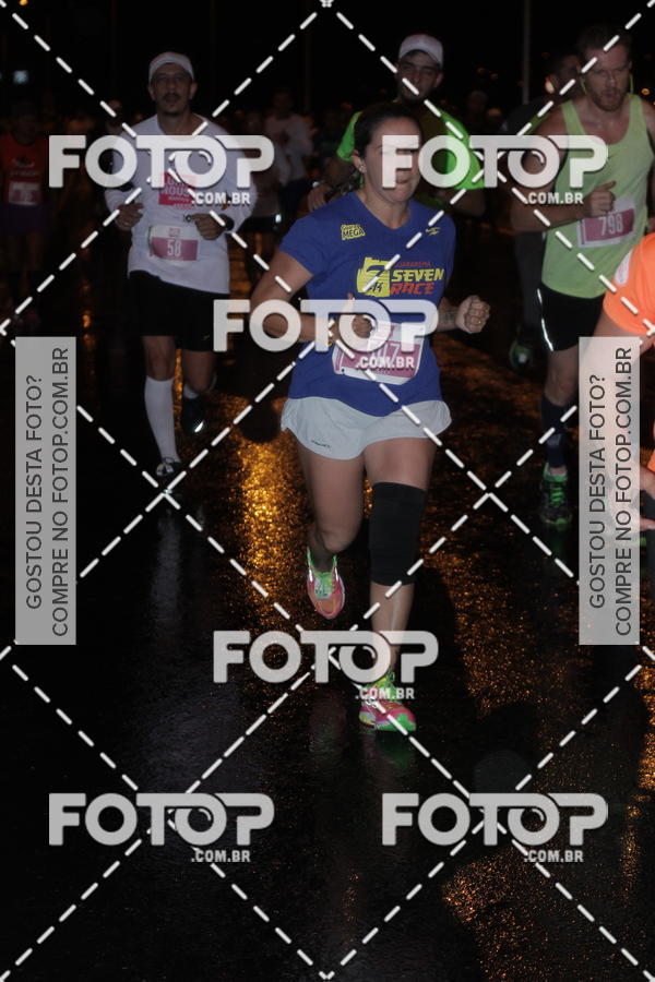 Buy your photos of the eventLuminous Run on Fotop