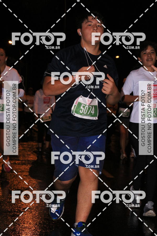 Buy your photos of the eventLuminous Run on Fotop