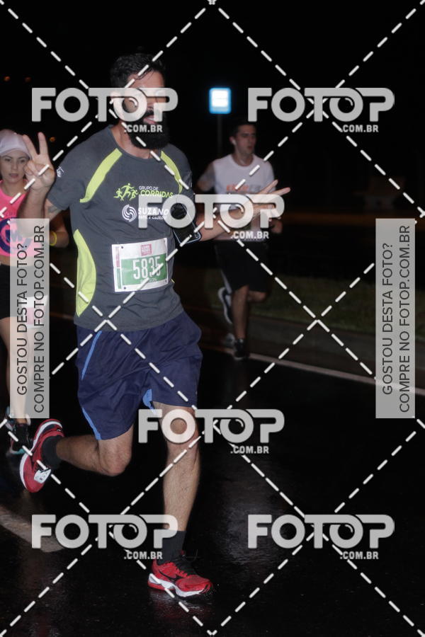 Buy your photos of the eventLuminous Run on Fotop