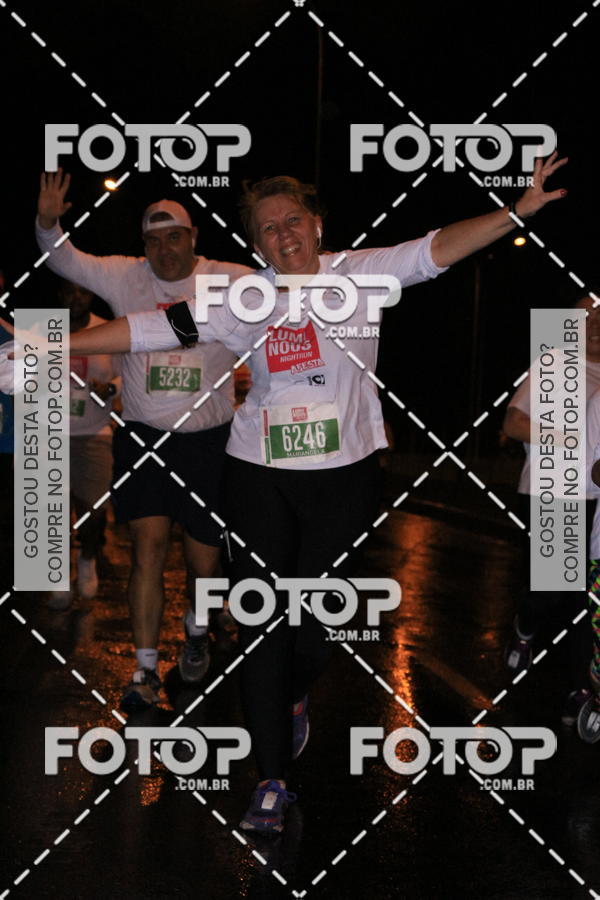Buy your photos of the eventLuminous Run on Fotop
