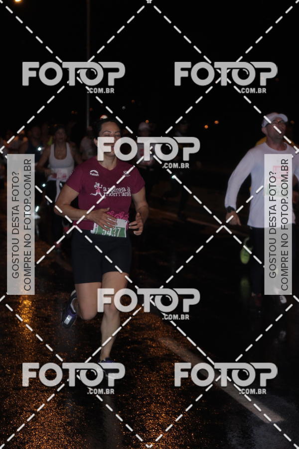 Buy your photos of the eventLuminous Run on Fotop