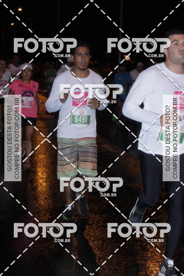 Buy your photos of the eventLuminous Run on Fotop
