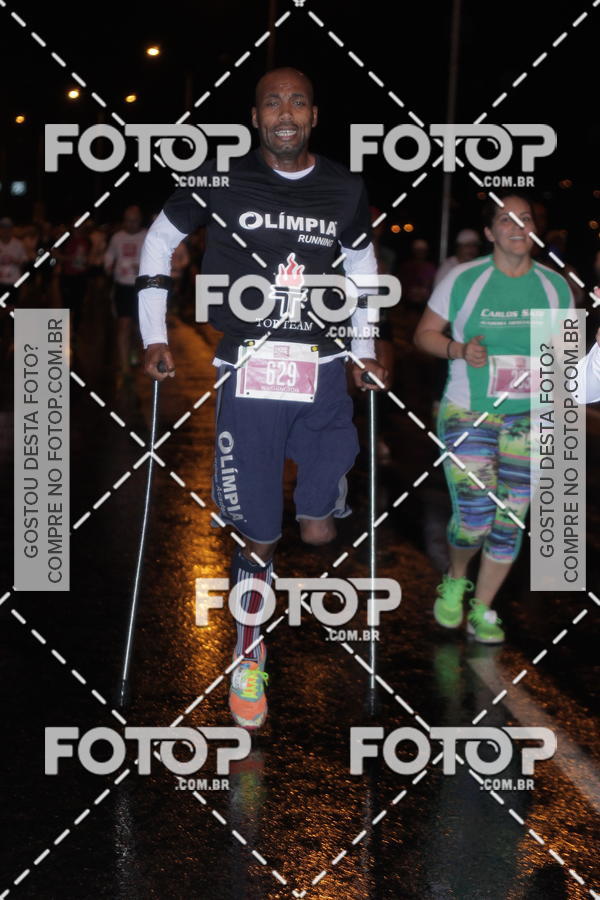 Buy your photos of the eventLuminous Run on Fotop