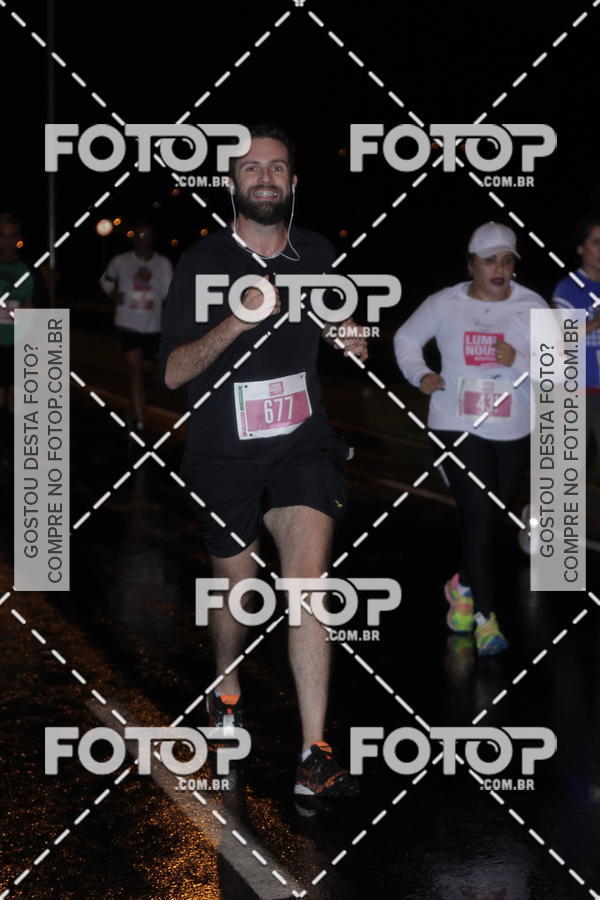 Buy your photos of the eventLuminous Run on Fotop