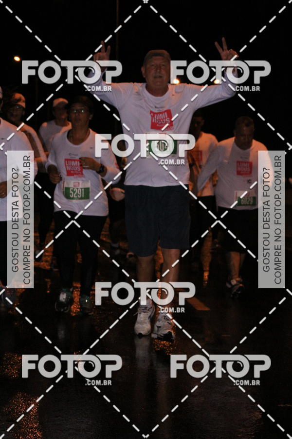 Buy your photos of the eventLuminous Run on Fotop