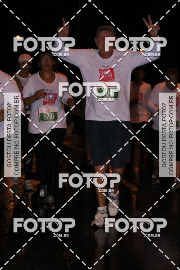 Buy your photos of the eventLuminous Run on Fotop