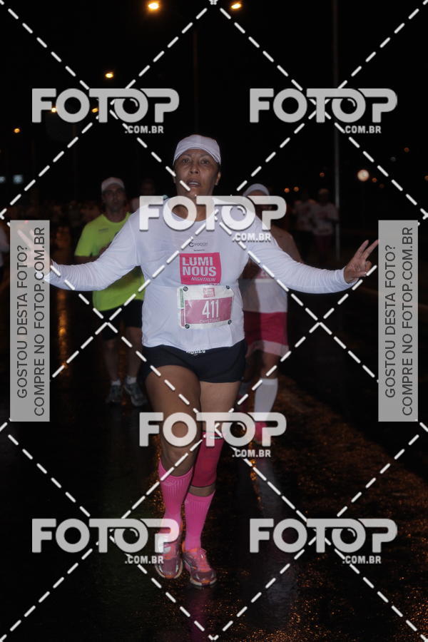 Buy your photos of the eventLuminous Run on Fotop
